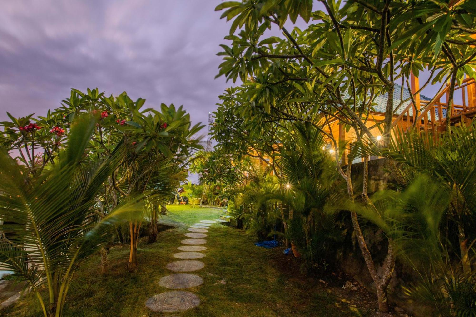 Tawe Ocean Blue Villa Lembongan מראה חיצוני תמונה